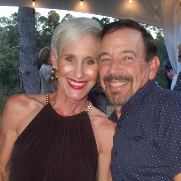 Meet your Posher, Beth - Picture 3 of 10